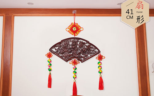 龙河镇中国结挂件实木客厅玄关壁挂装饰品种类大全